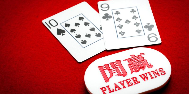 Chiến thắng ngay lập tức với điểm 8 hoặc 9 trong Baccarat